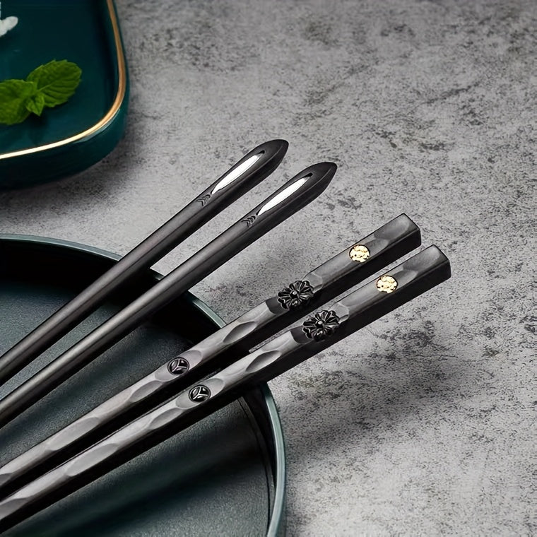 5 Pairs Reusable Food-Grade Chopsticks – Durable Black Plastic