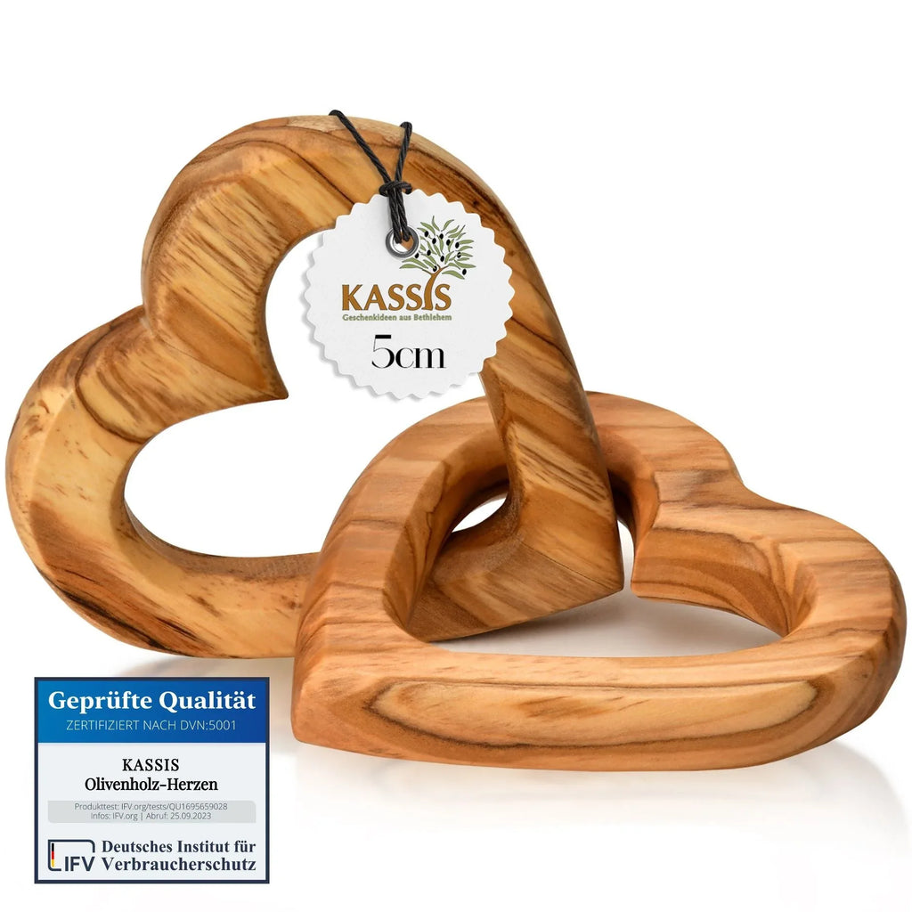 Olive wood connected hearts, a beautiful gift for weddings, engagements, anniversaries, and Valentine's Day. - World Gifts