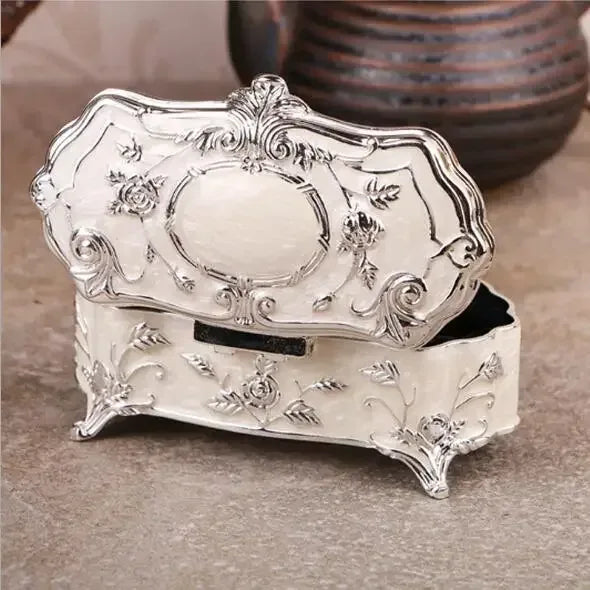 Small Size Vintage Jewellery Case Fashion Jewelry Box White Enamel Zinc-alloy Metal Trinket Box Flower Carved Toothpick storage - World Gifts