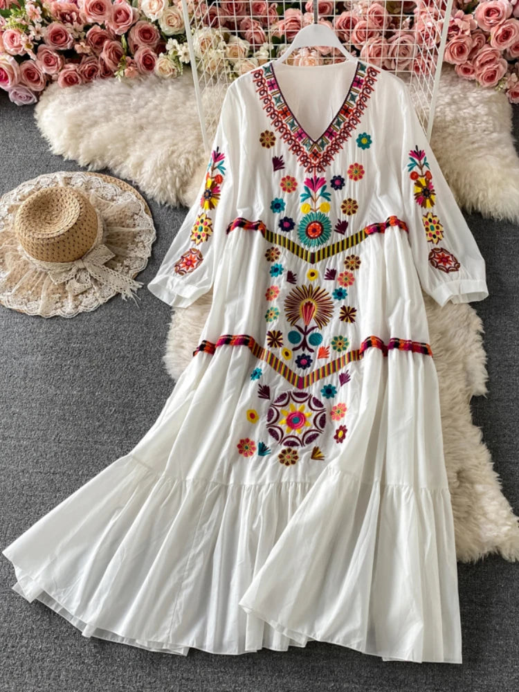 Bohemian Floral Embroidery Mini Dress – Vintage Beach Style
