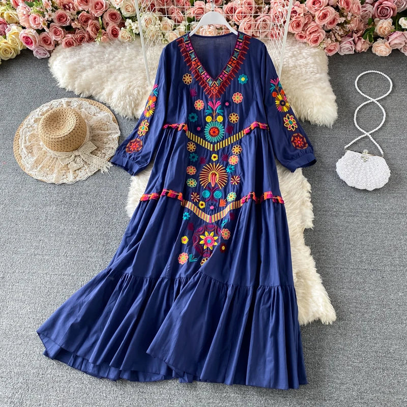 Bohemian Floral Embroidery Mini Dress – Vintage Beach Style