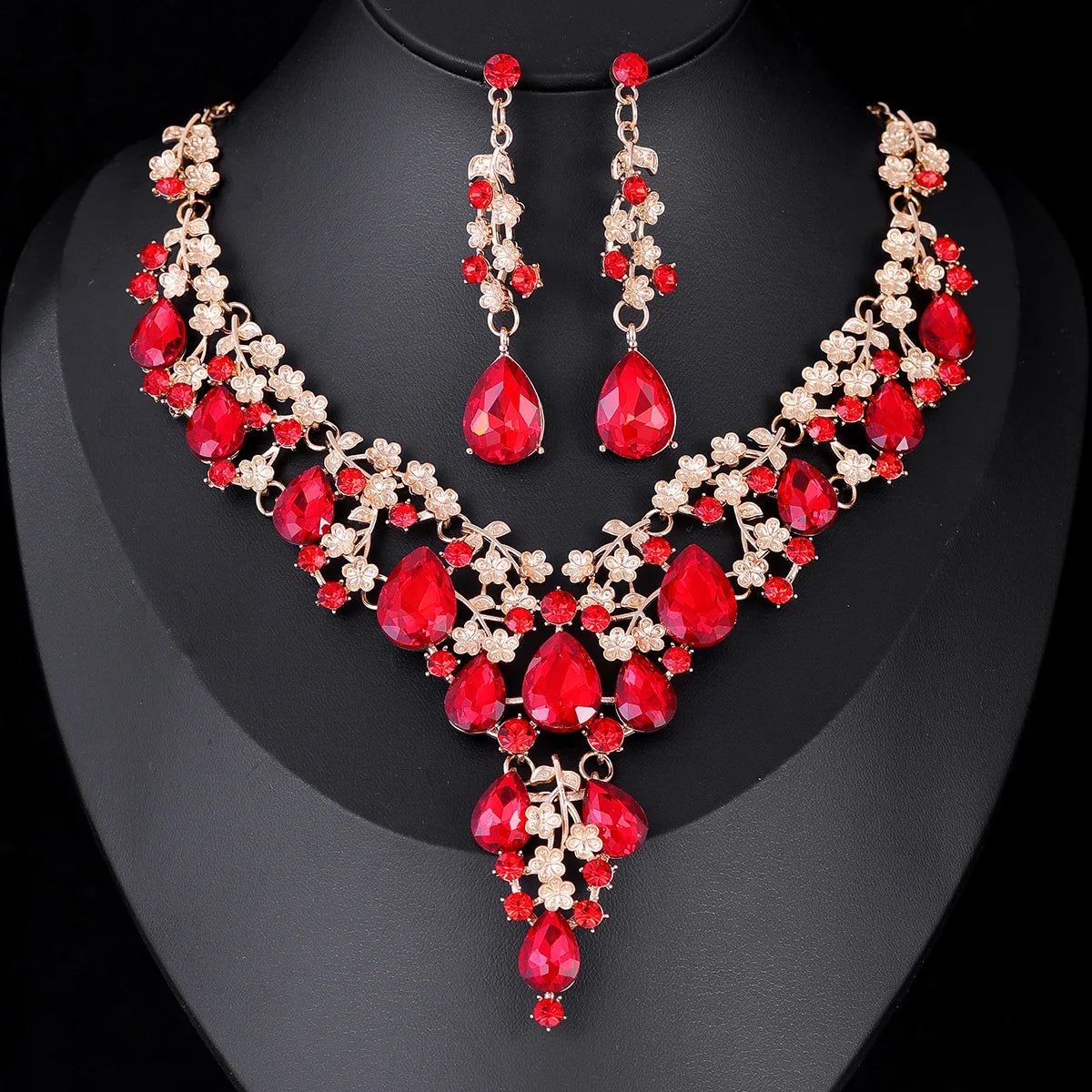 Luxury Crystal Jewelry Set ✨ (3PCS)