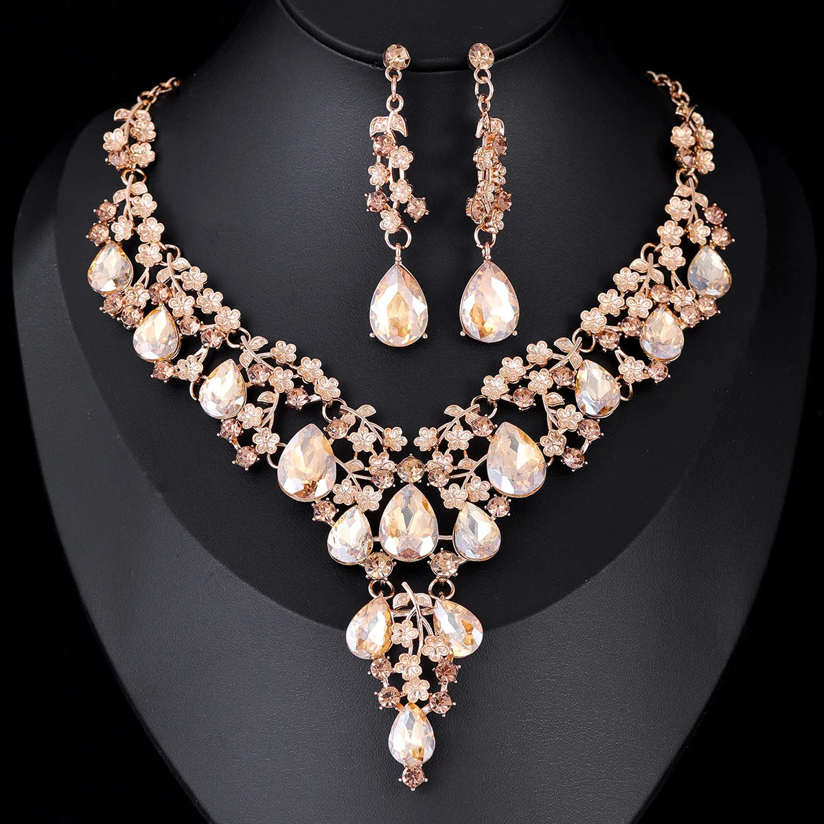 Luxury Crystal Jewelry Set ✨ (3PCS)