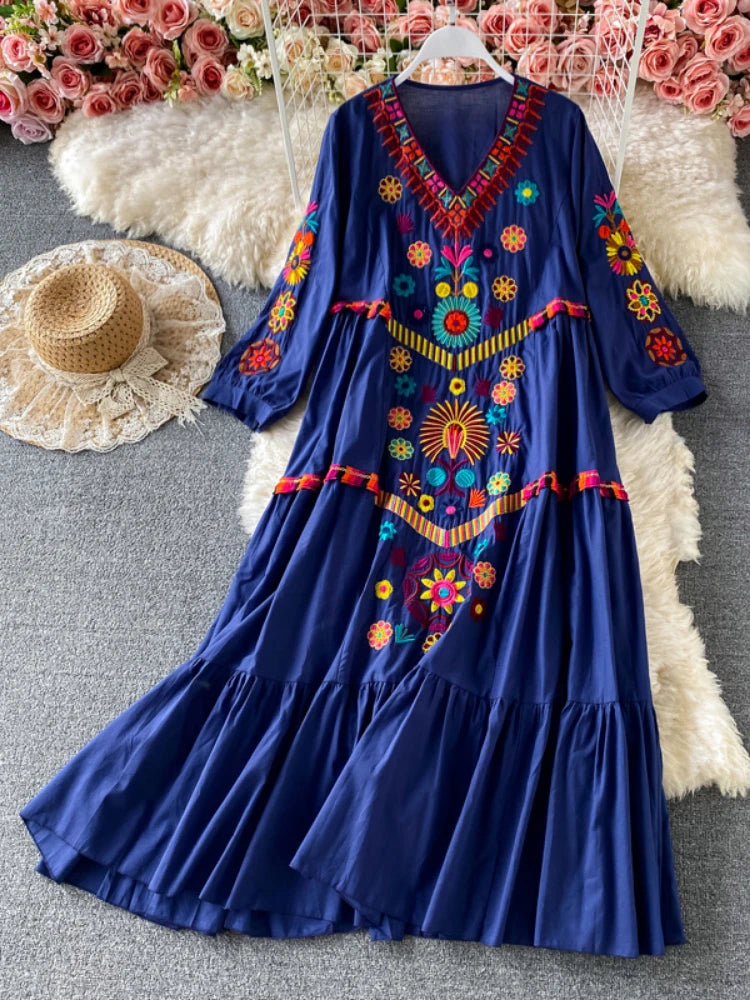 Bohemian Floral Embroidery Mini Dress – Vintage Beach Style