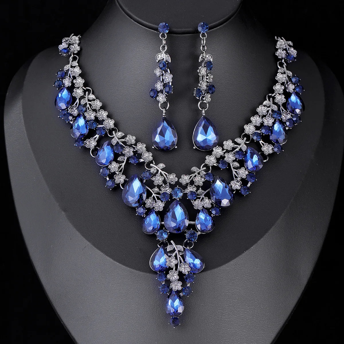 Luxury Crystal Jewelry Set ✨ (3PCS)