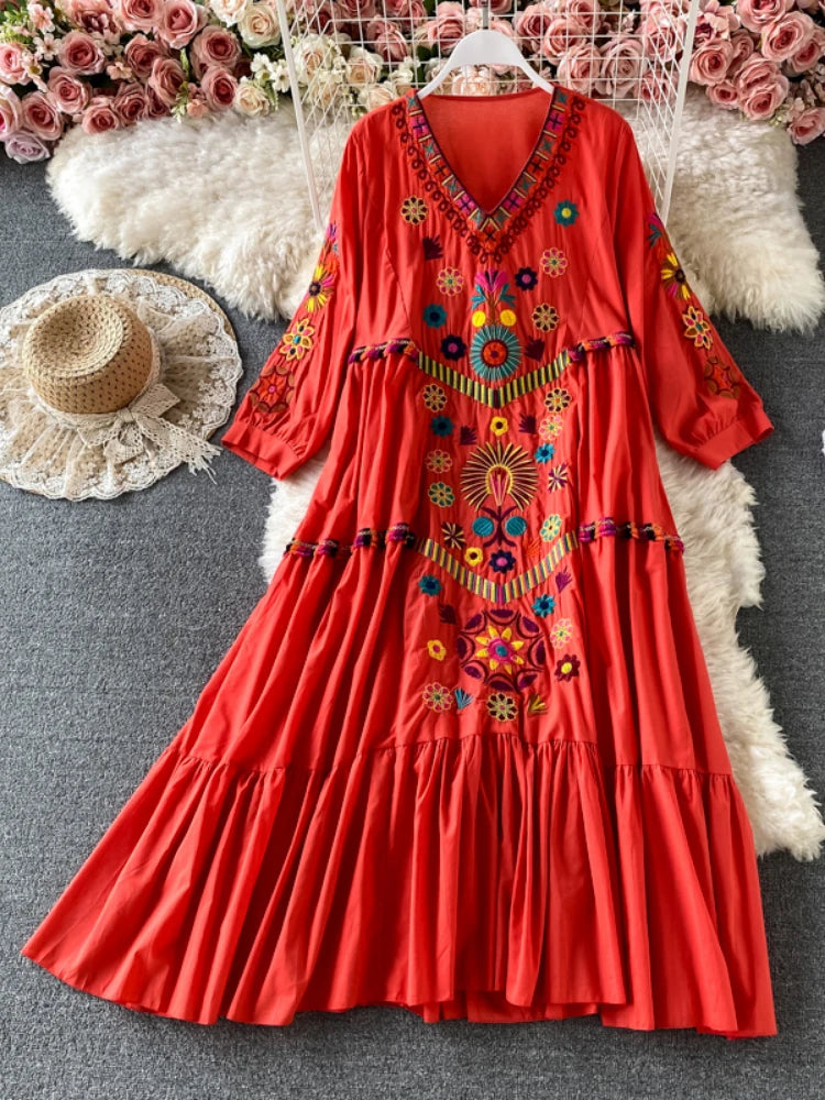 Bohemian Floral Embroidery Mini Dress – Vintage Beach Style