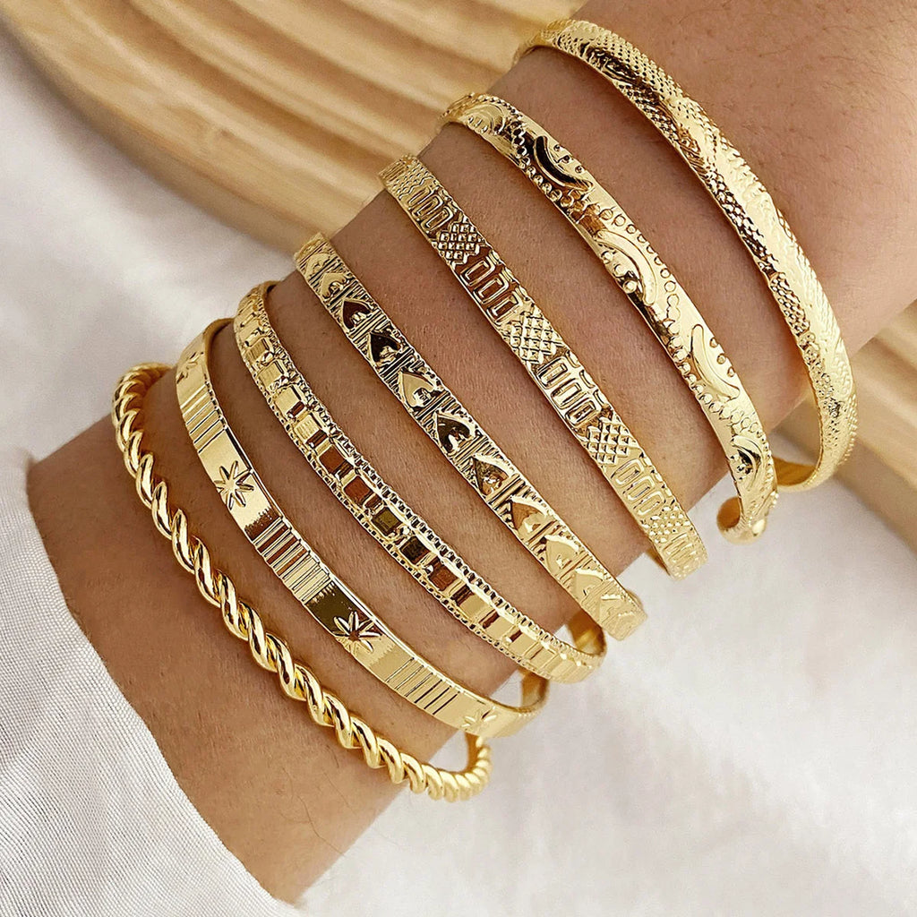 Gold Bracelet Set Boho Chic✨