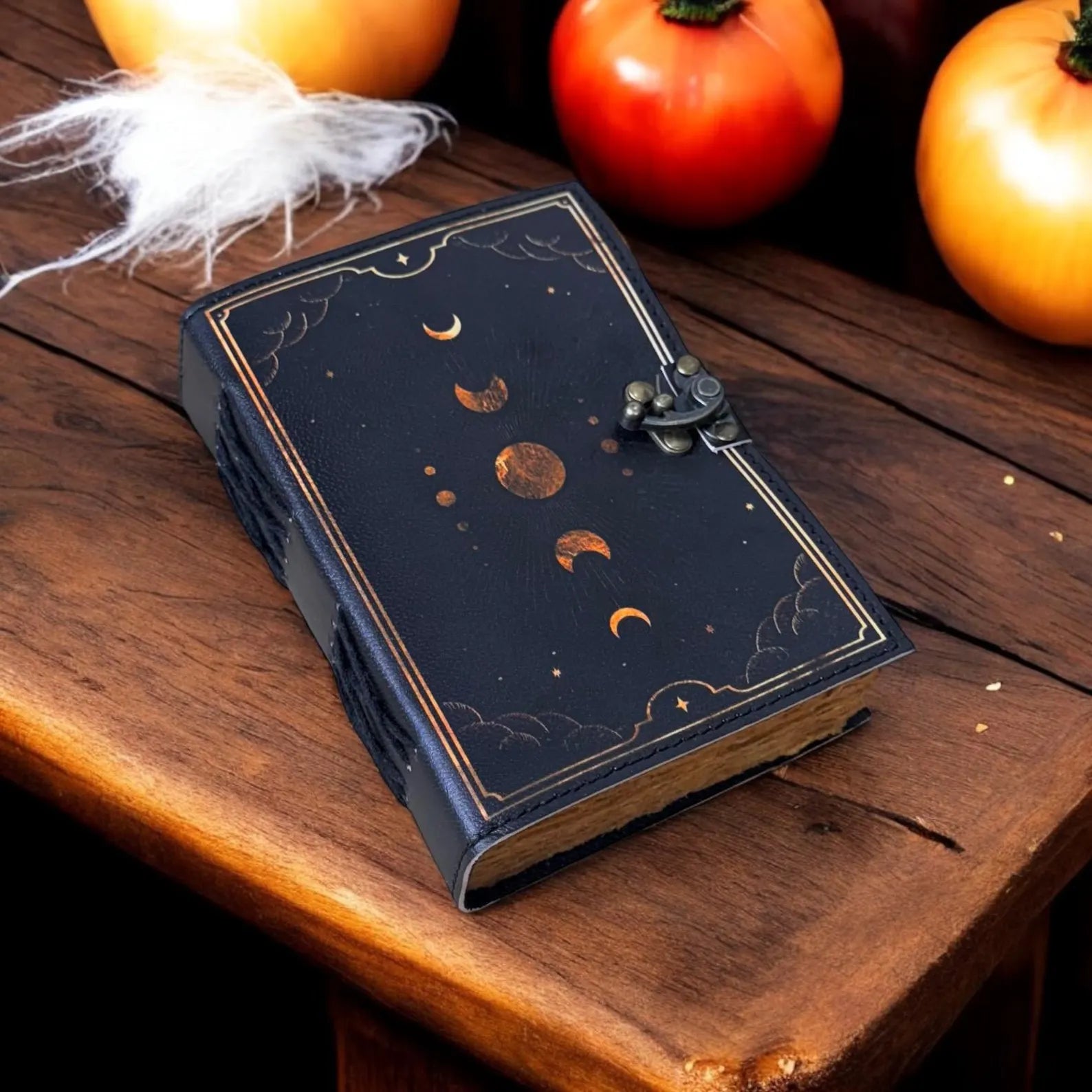 Diário de Couro com Fase da Lua - Caderno de Grimoire com Papel de Borda Irregular Vintage - Grimoires